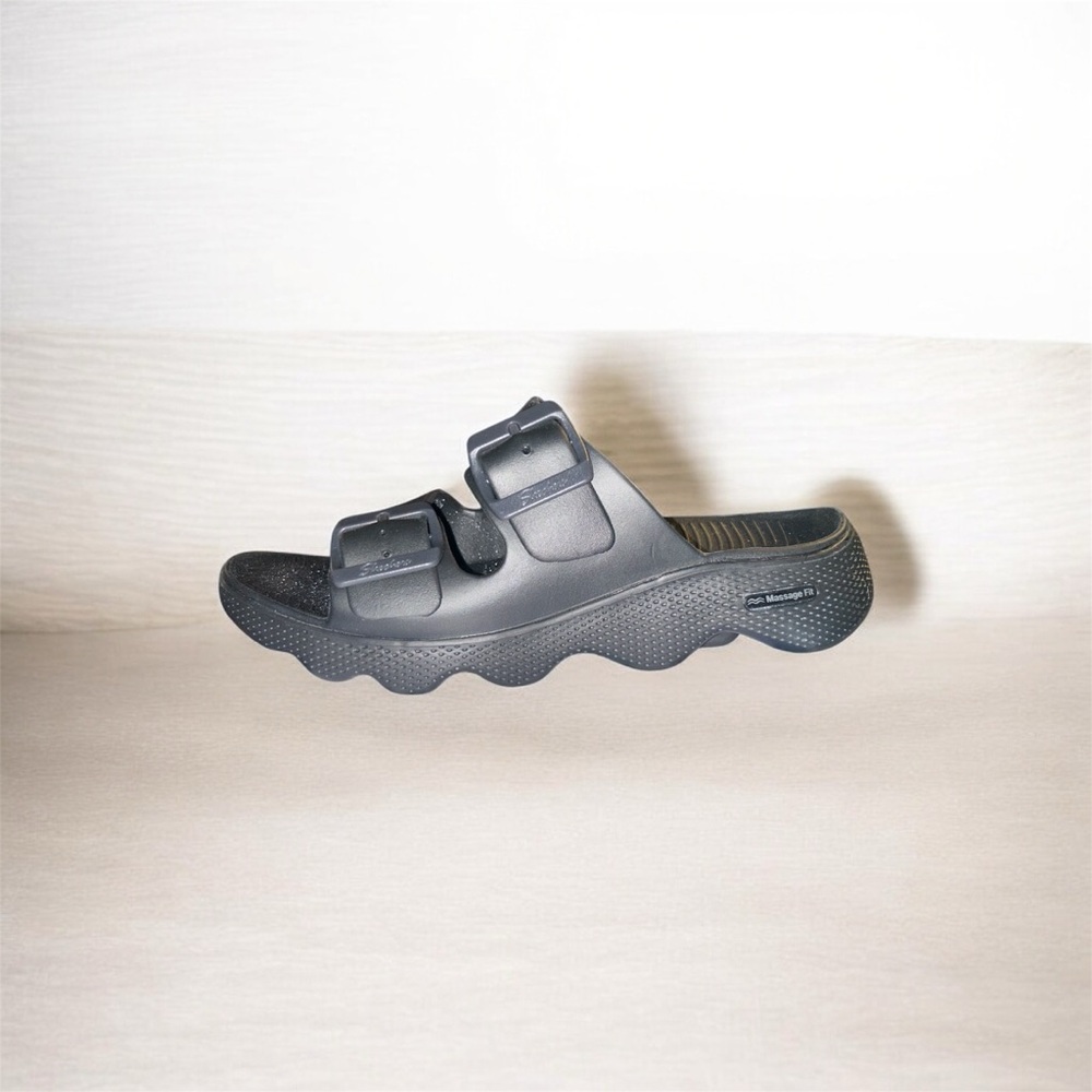 Skechers Black Foamies Slide Sandals new in box size 10
